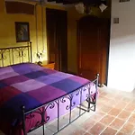 Casolare Fratina Affittacamere 3*
